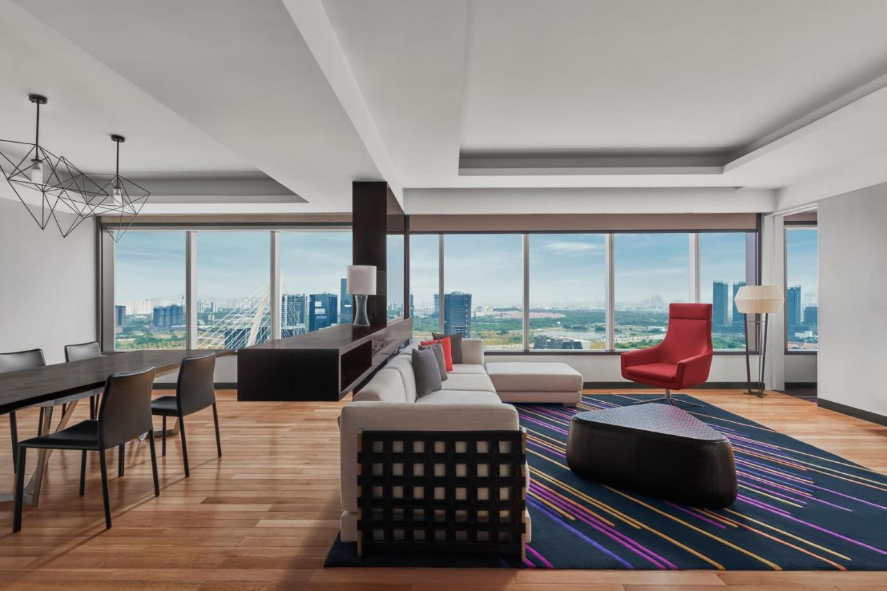 Le Meridien Saigon Khách sạn