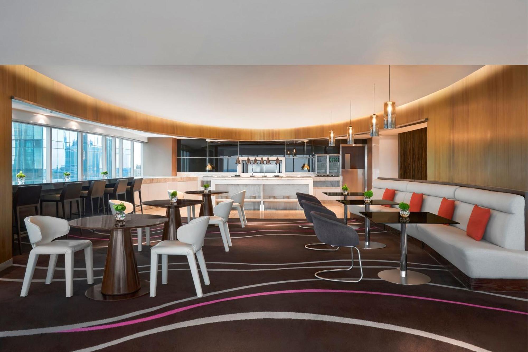 Le Meridien Saigon Khách sạn