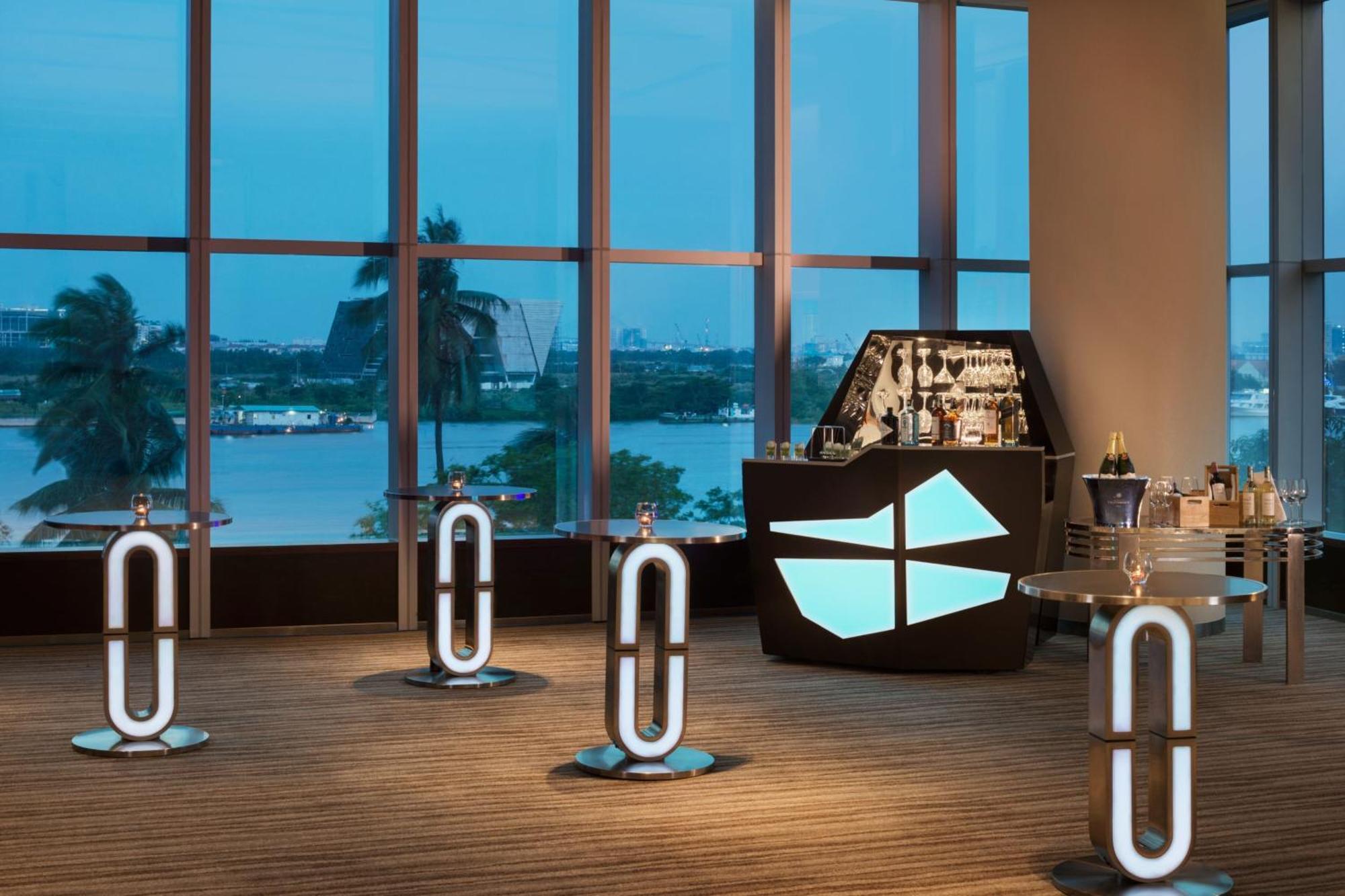 Khách sạn Le Meridien Saigon 5*